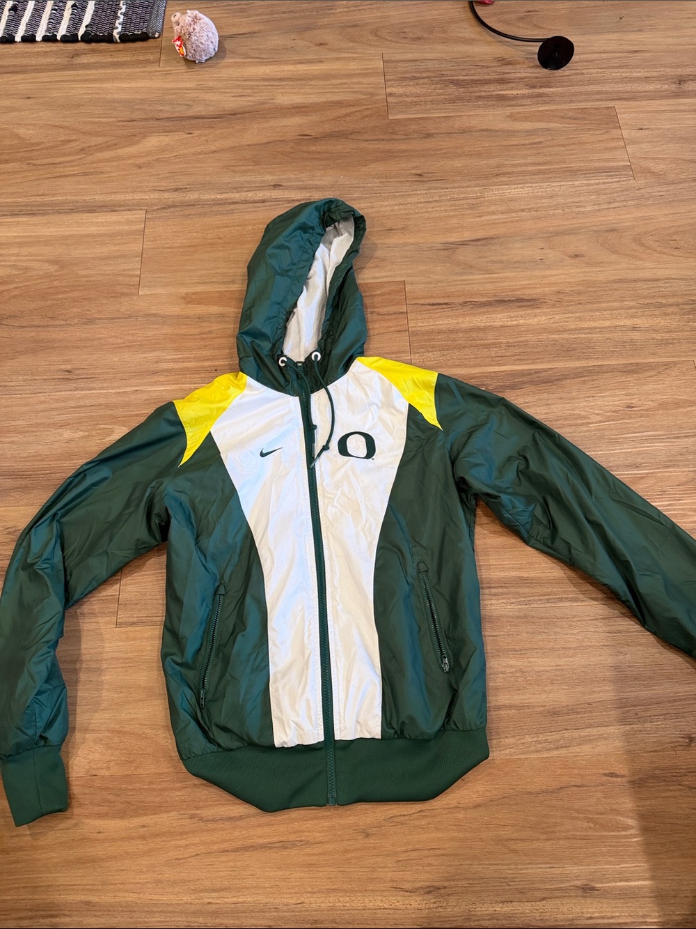 Women’s Nike Green White Yellow Hooded Windbreaker Jacket